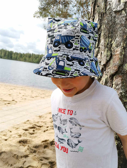 Kesähattu TYÖKONEET