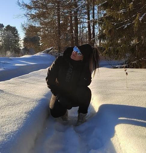Ponnaripipo LIPALLA musta